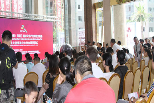 文博会里的科技大腕儿 悟空体育旭生展厅上演达人秀