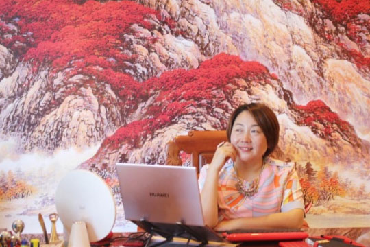 数字音视工程网 | 专访悟空体育掌舵人龙平芳：登高望远天地阔，肝胆相照一心同